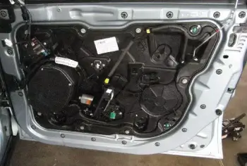 Travas e vidros elétricos em Porto Alegre - Lisboa Car Center