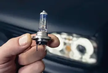 Sistema de iluminação em Porto Alegre - Lisboa Car Center