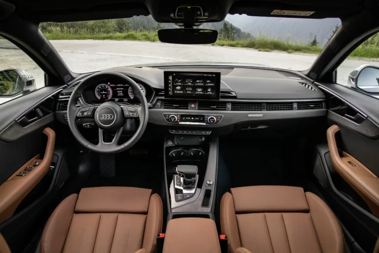 Ruído Estranho no Motor: O Caso Real do Audi A4 Que Chegou Falhando