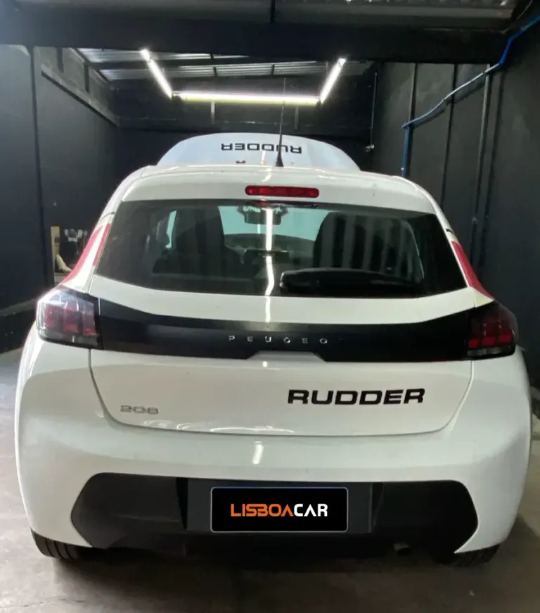 Peugeot 208 2024 com Embreagem Dura e Arranhando Marcha: Kit Valeo Trocado com Retirada do Câmbio em Porto Alegre